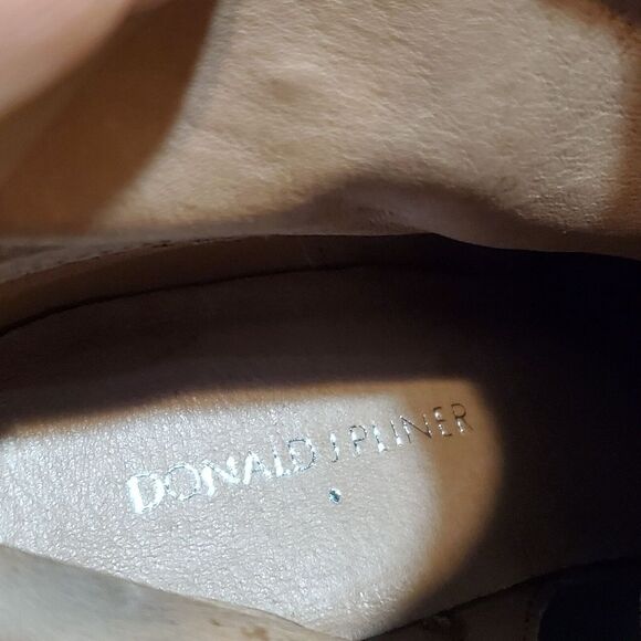 DONALD J. PLINER Swift Snake Embossed Brown Block Heel Ankle Booties Boots 9.5M - Picture 10 of 11